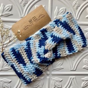 Crochet ear warmer headband - twist